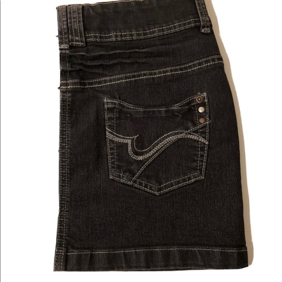 HERE & THERE Girls Denim Skirt Size 12 yrs 152 EU size Distressed Dark Wash - Picture 7 of 7